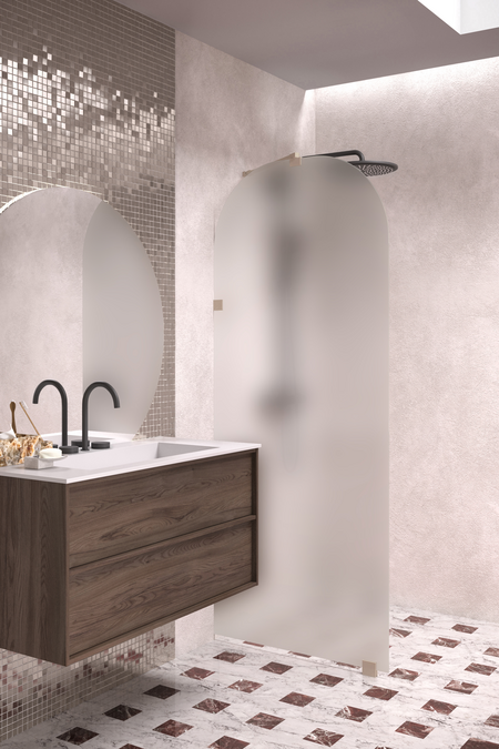 Arched fixed shower screen Vetro 509